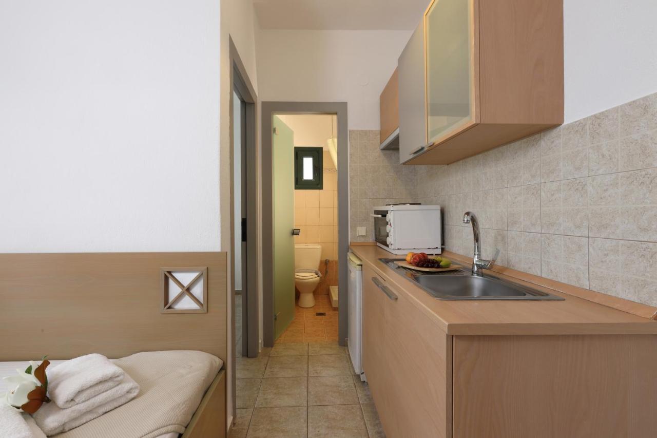Maistrali Apartments Ormos Panagias Exterior foto